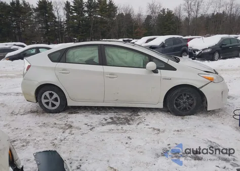 2014 Toyota Prius Four из США, поврежденный, VIN JTDKN3DU8E1845964